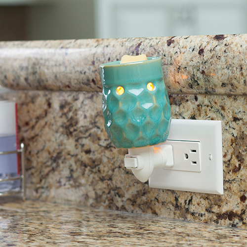 Honeycomb Turquoise Pluggable Fragrance Warmer